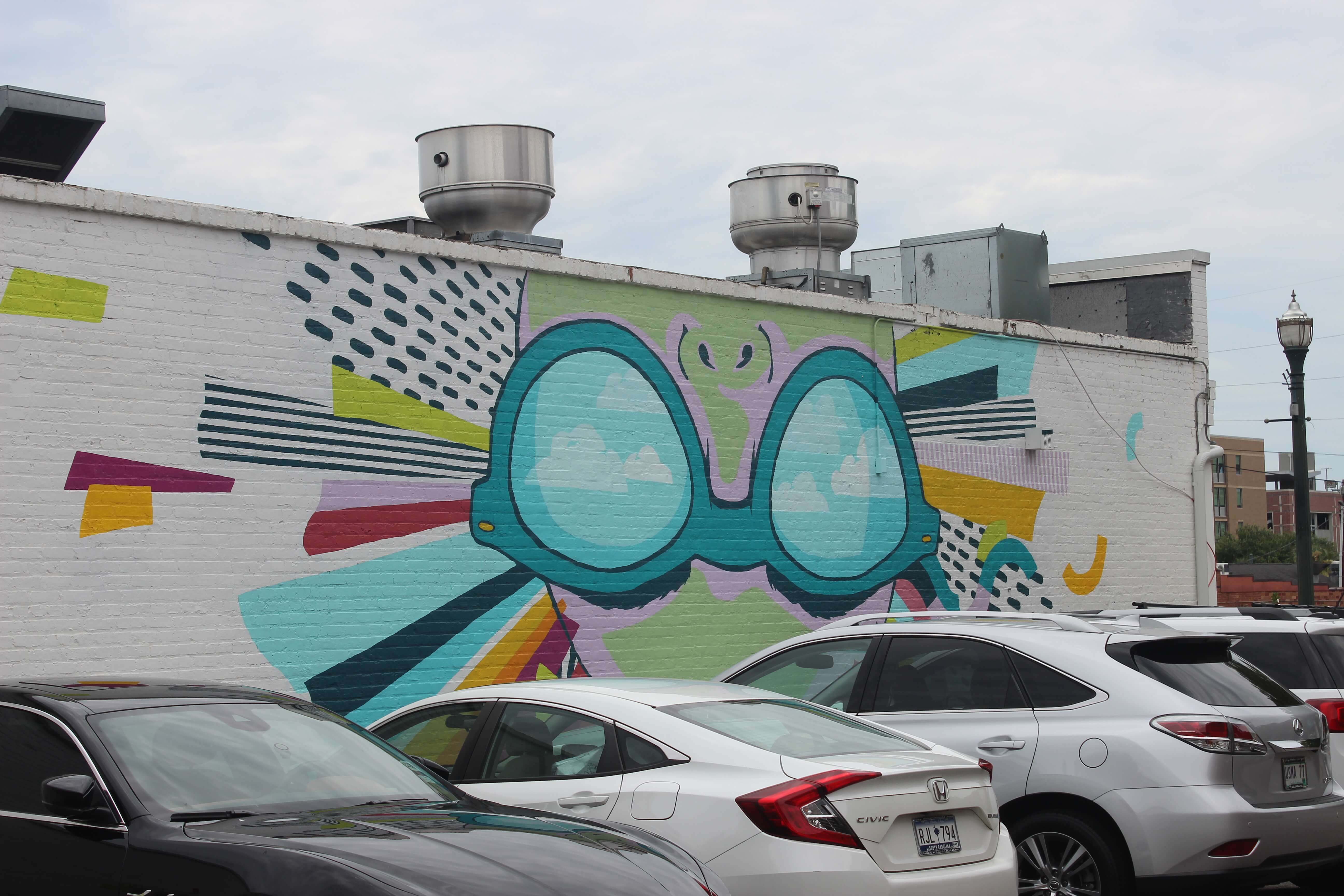 Traveling to Soda City? Here's a complete guide of all of the instagram-worthy murals in Columbia, South Carolina (the capital of South Carolina) for your enjoyment!