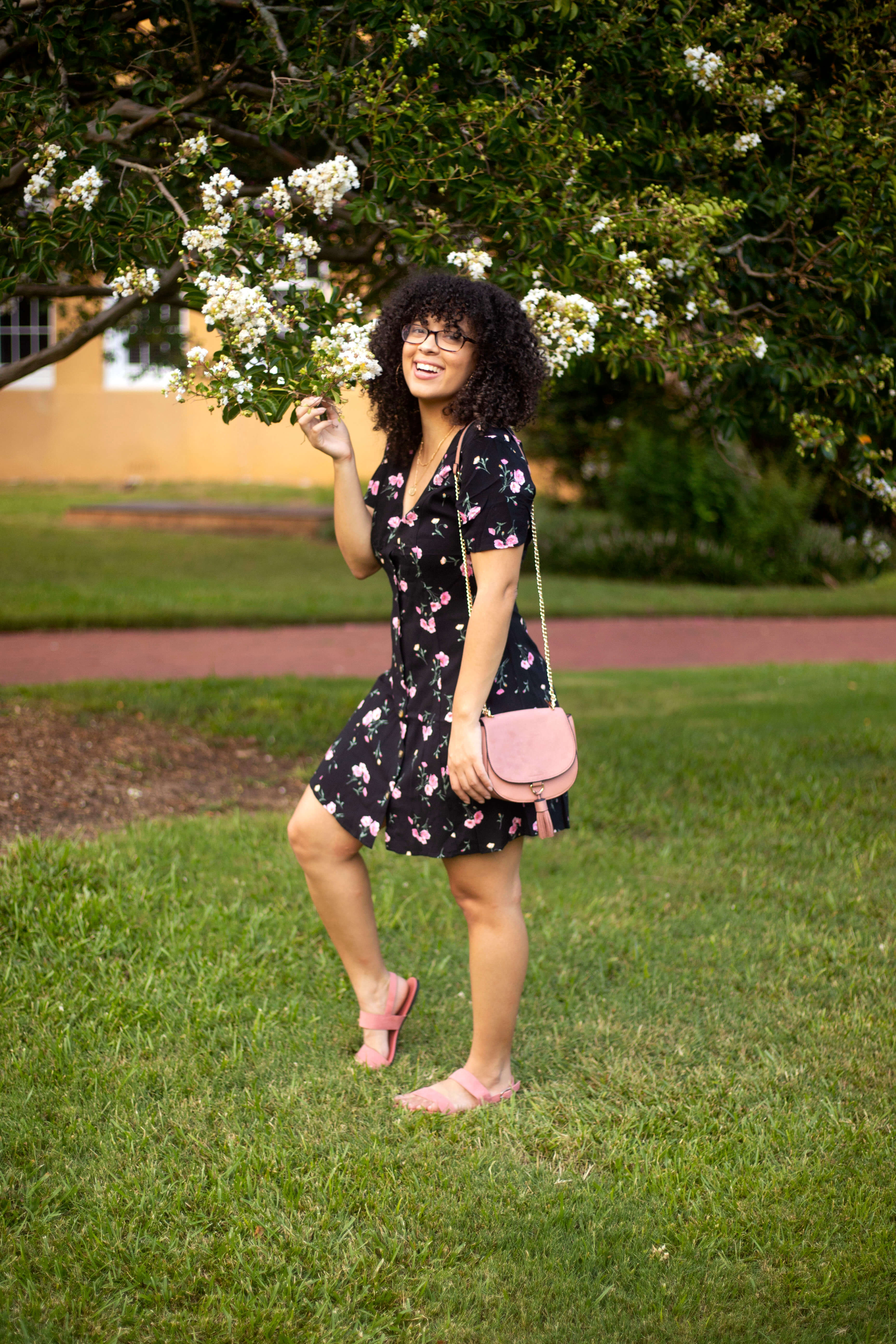 It’s the back to school season and I’ve been obsessing over H&M’s new Cluecless collection. They have some great, affordable pieces that embody the 90s vibes. It’s the best place to shop for trendy pieces on a budget. What are you picking up this back to school season? 