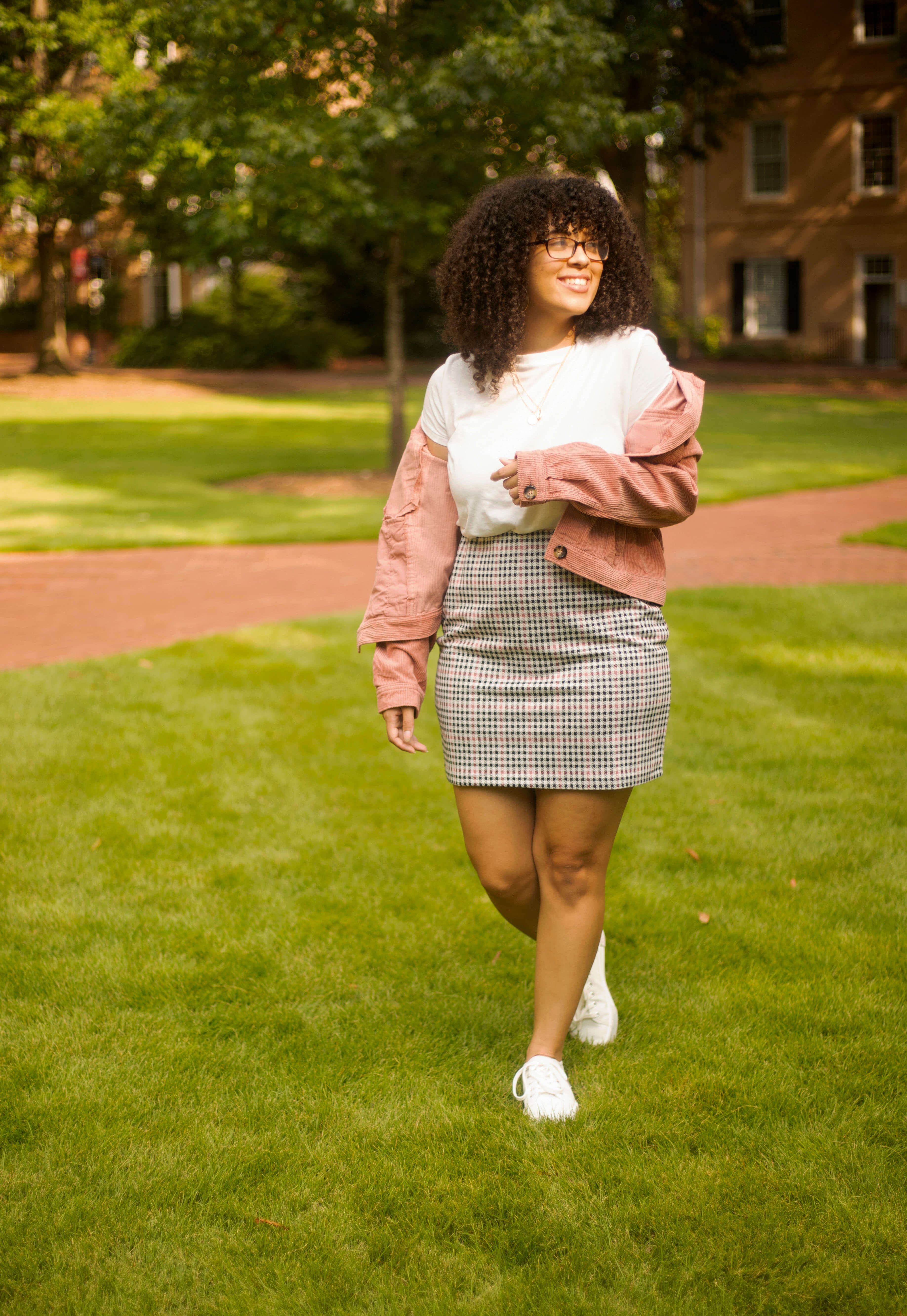 It’s the back to school season and I’ve been obsessing over H&M’s new Cluecless collection. They have some great, affordable pieces that embody the 90s vibes. It’s the best place to shop for trendy pieces on a budget. What are you picking up this back to school season? 