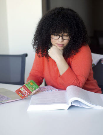 When it comes to prepping for a big exam or final, avoid these 10 common study mistakes that all college students do at some point in their college career. These mistakes will cause you to lose time, focus, and energy! Get more done with less time.