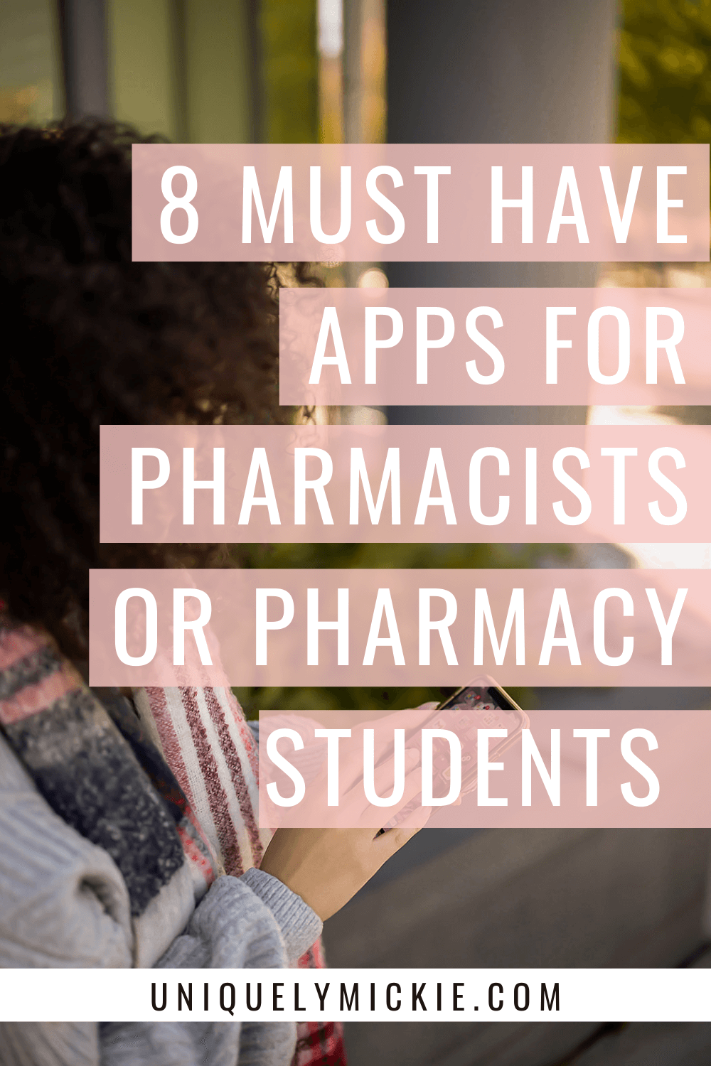 Are you a pharmacist or pharmacy student? In today’s blog post, I’m sharing 8 apps that you need to download on your phone right now! All of them are super helpful to find important information quickly. 